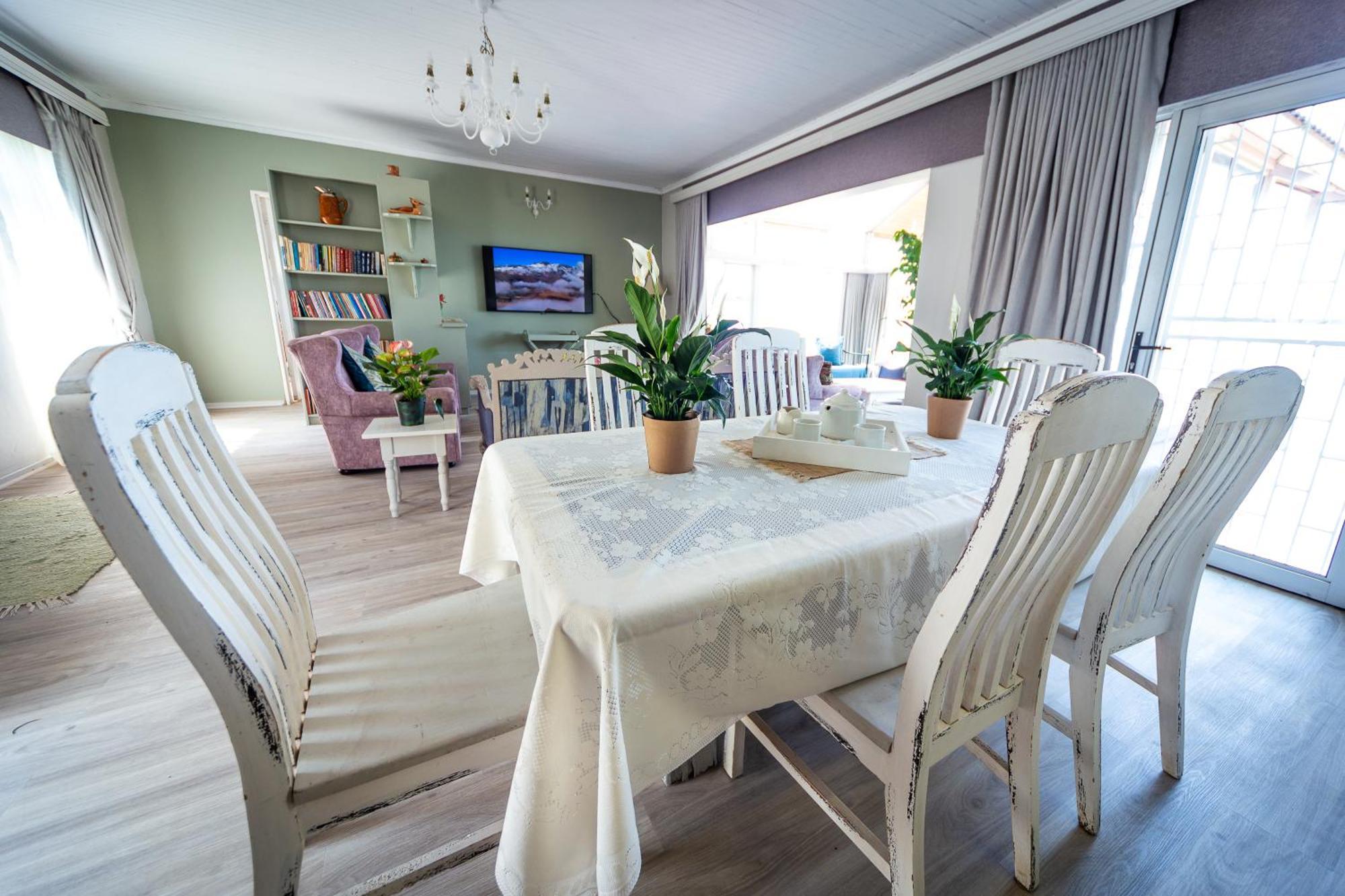 Graceland Self-Catering Cottages 윈터턴 외부 사진